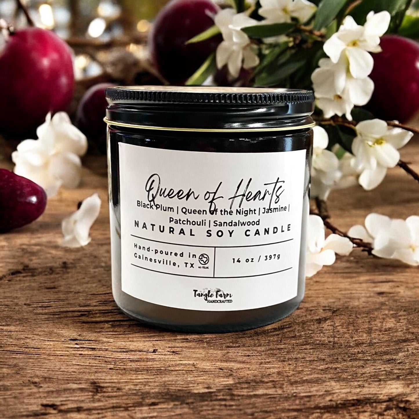 Queen of hearts 14oz soy candle scented with queen of night
