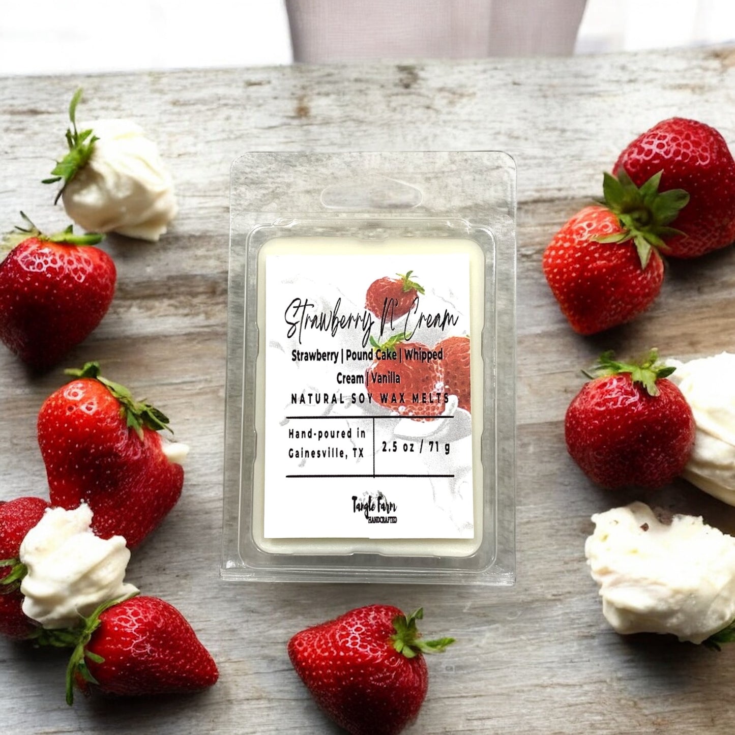 Strawberry N' Cream wax melt scented with strawberry pound cake