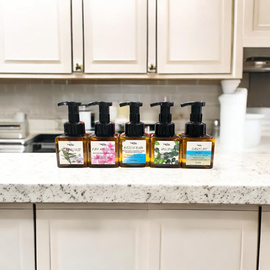 Foaming liquid hand soap