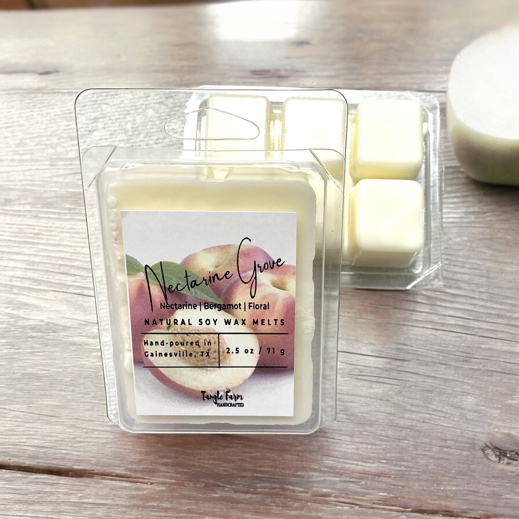 NEctarine Grove Wax Melt with Nectarine, Bergamot and floral notes