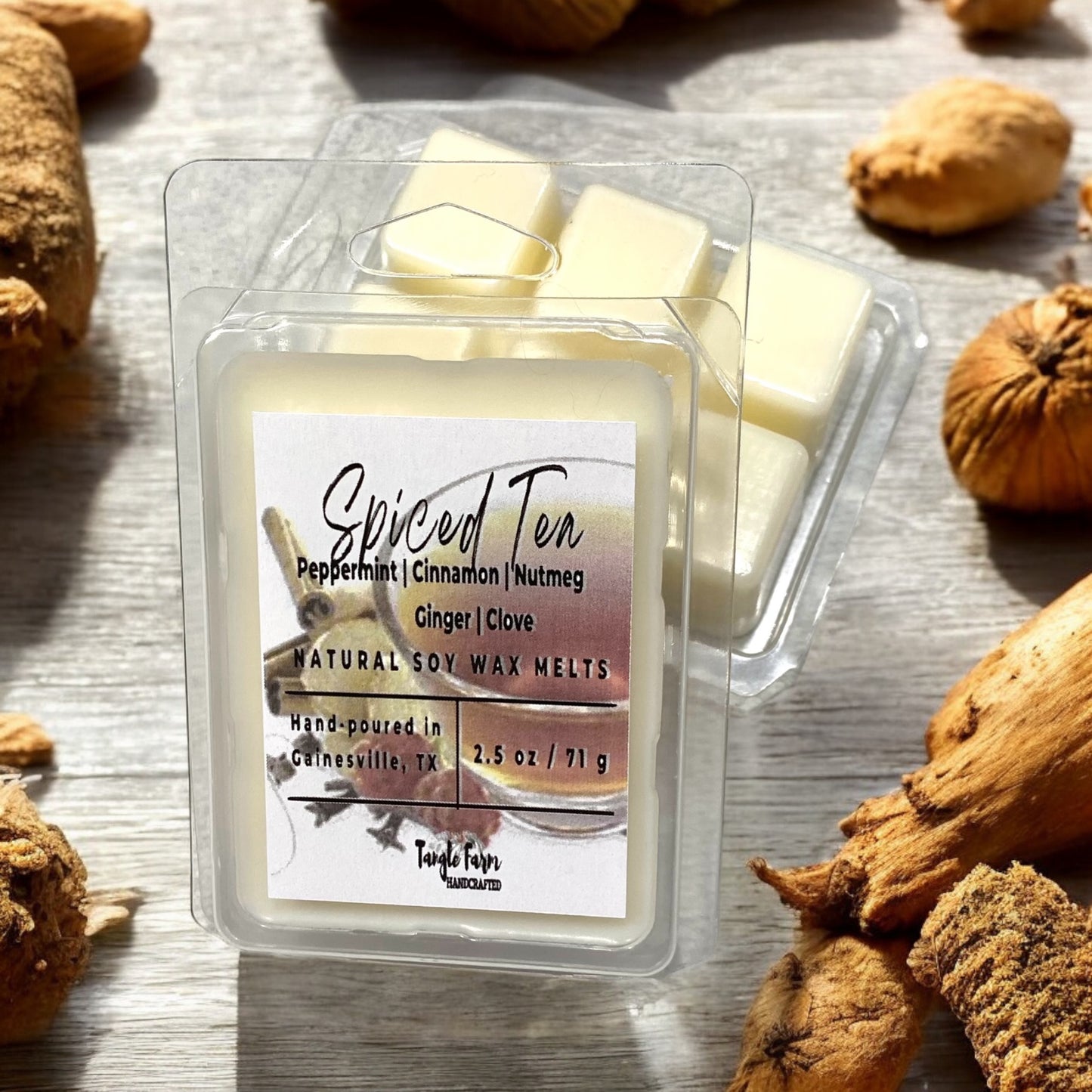 2.5oz spiced tea soy wax melt with blend of peppermint, cinnamon, nutmeg, ginger and clove.